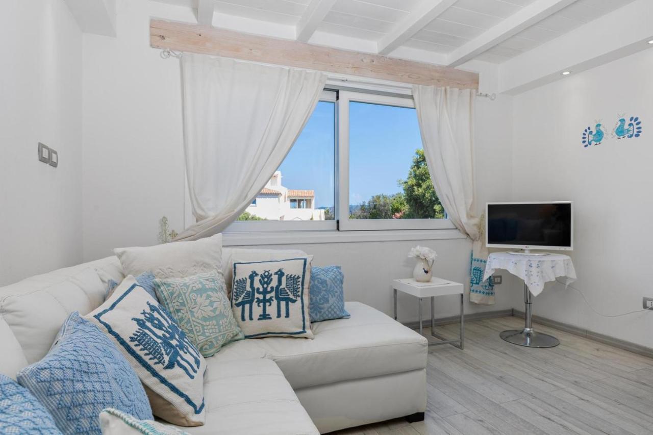 Giglio Apartment Vista Mare E Parcheggio Privato Porto Rotondo Ngoại thất bức ảnh