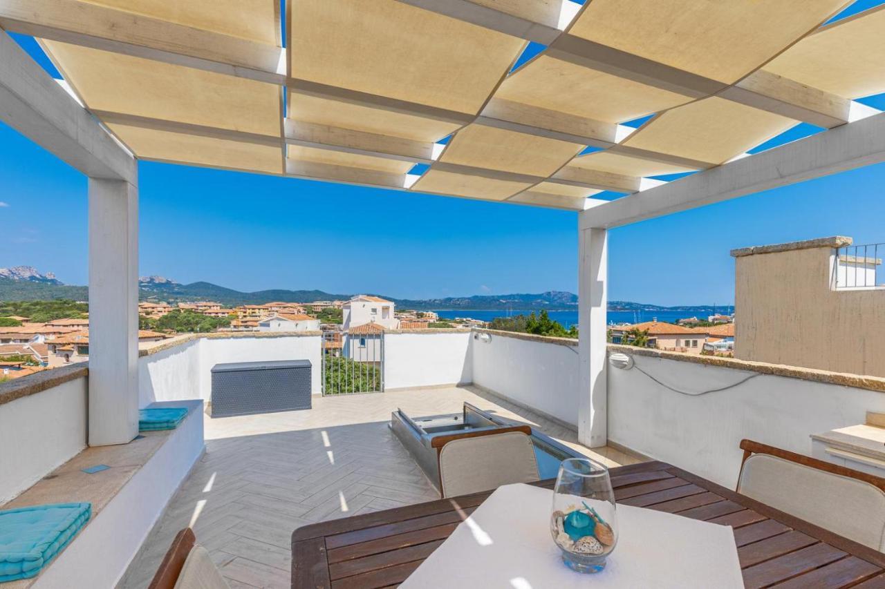 Giglio Apartment Vista Mare E Parcheggio Privato Porto Rotondo Ngoại thất bức ảnh