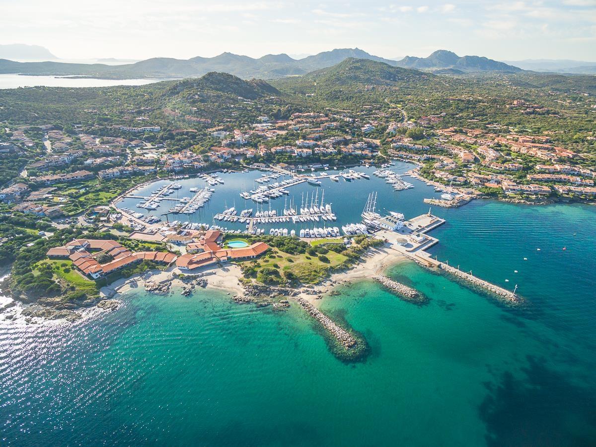 Giglio Apartment Vista Mare E Parcheggio Privato Porto Rotondo Ngoại thất bức ảnh